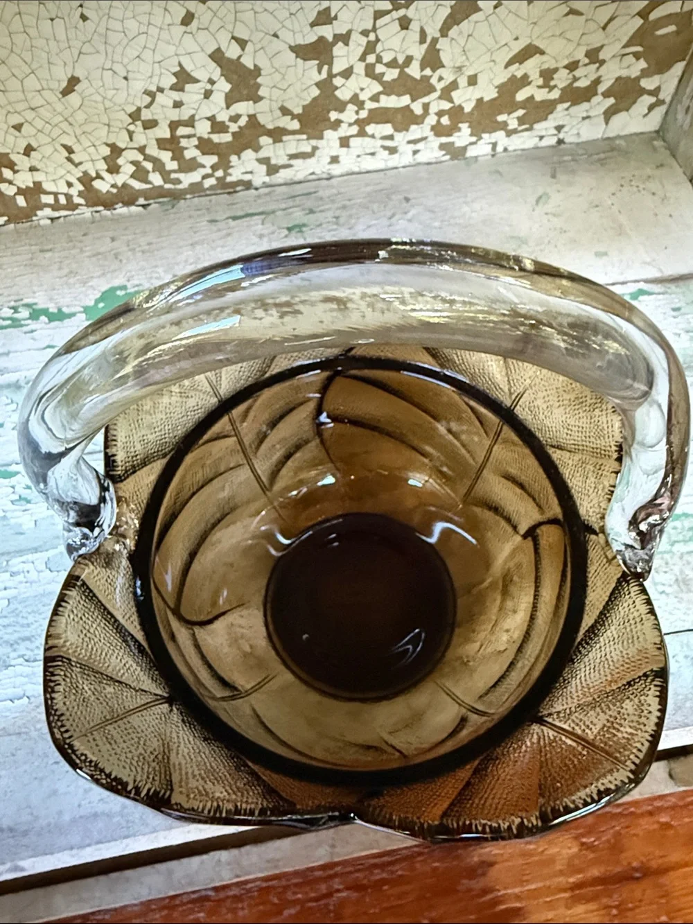 🍂 Vintage 1960s Viking Glass Cabbage Leaf Basket Handmade Brown Smoke
